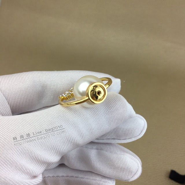 Dior飾品 迪奧經典熱銷款耳環  zgd1016